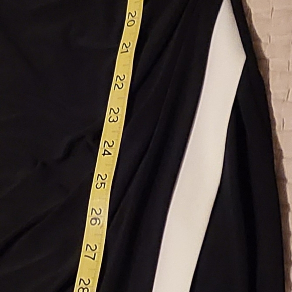 Chaps Black White Strecthy Form Flattering Womens Dress - Picture 8 of 8